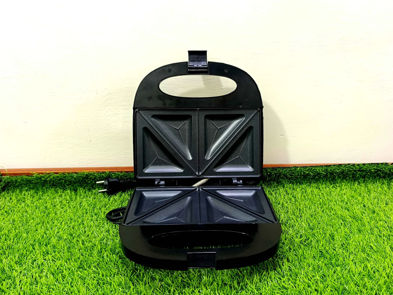 Sandwich Maker (national & Philips)  photo 1