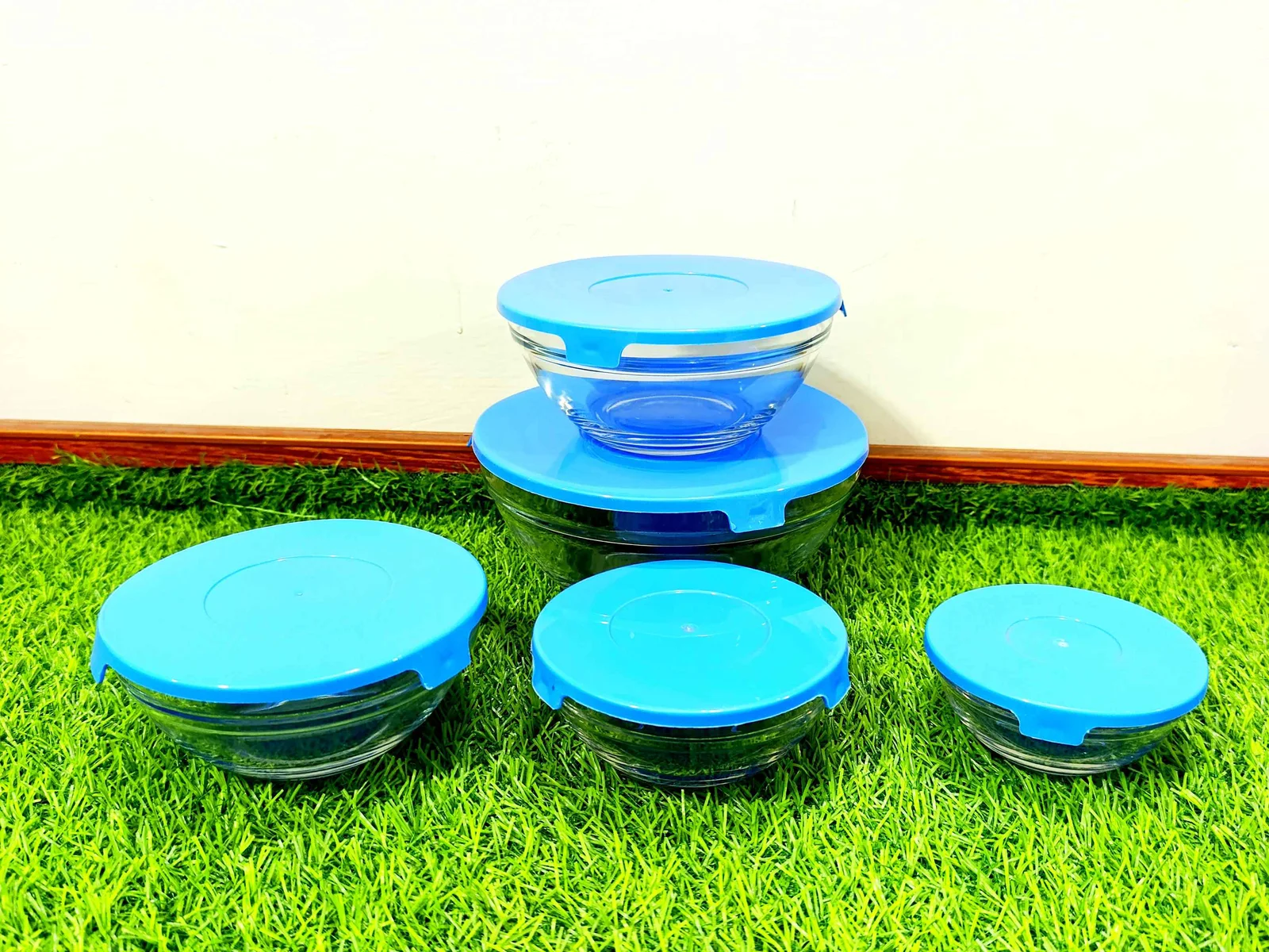 Glass Bowls with lids (5+5) photo 2