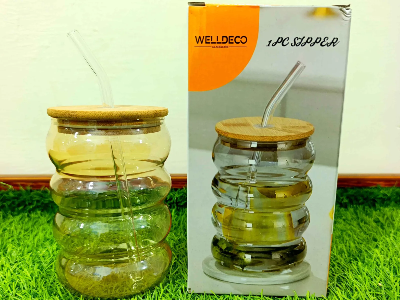 Glass sipper (brown) photo 1
