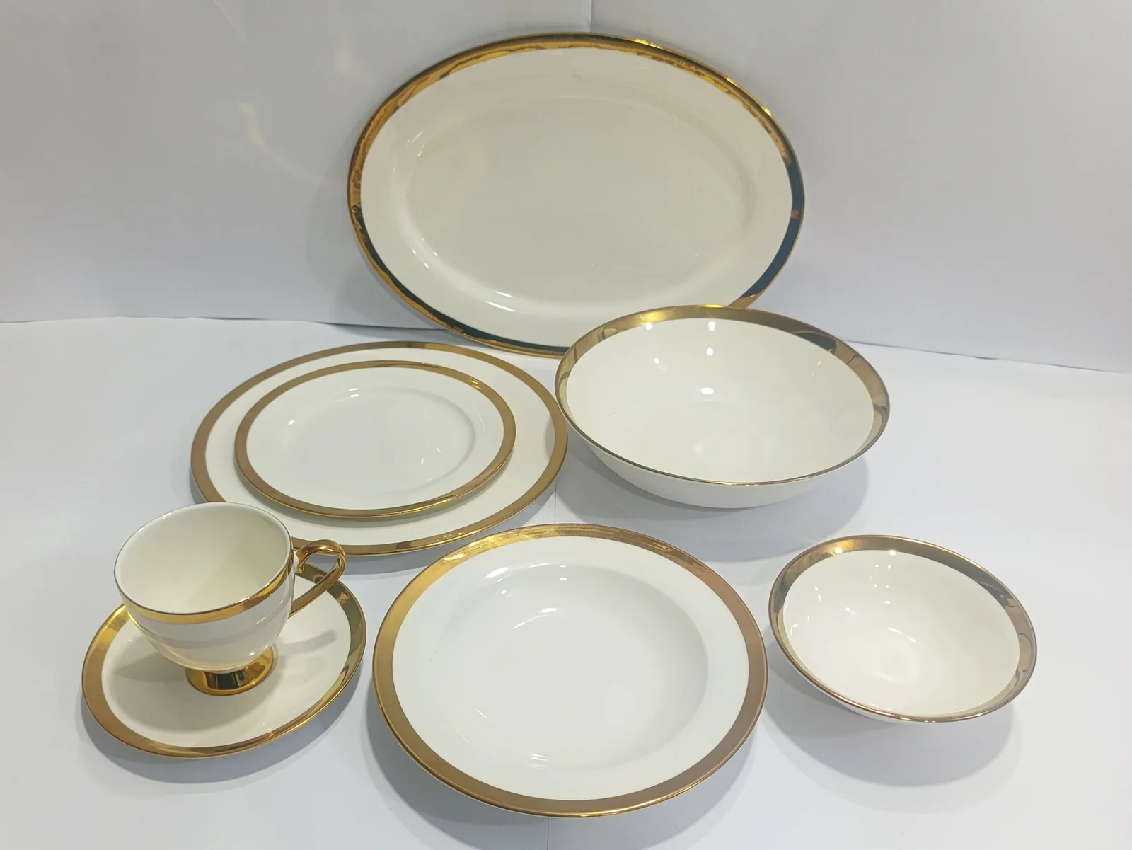 Dinner Set Ceramic 8 person Golden photo 1