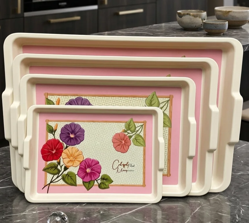 Tray Set (4pcs)1 photo 1