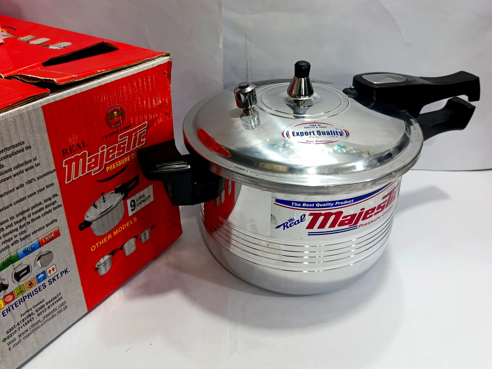 Pressure Cooker 9-Pound photo 1