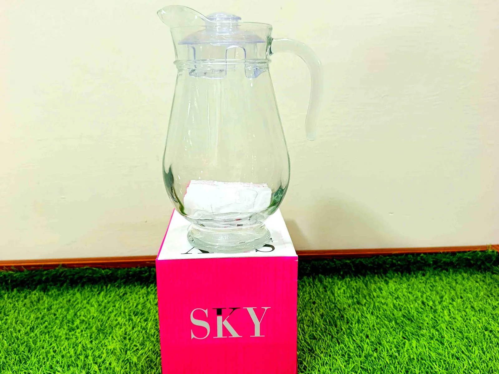 Nimbus water jug  photo 2